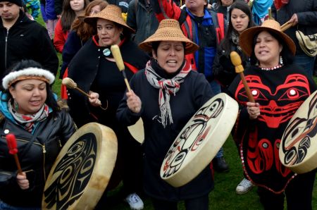 The grassroots is motivated by the defense of land and water. Photo by murray bush - flux photo